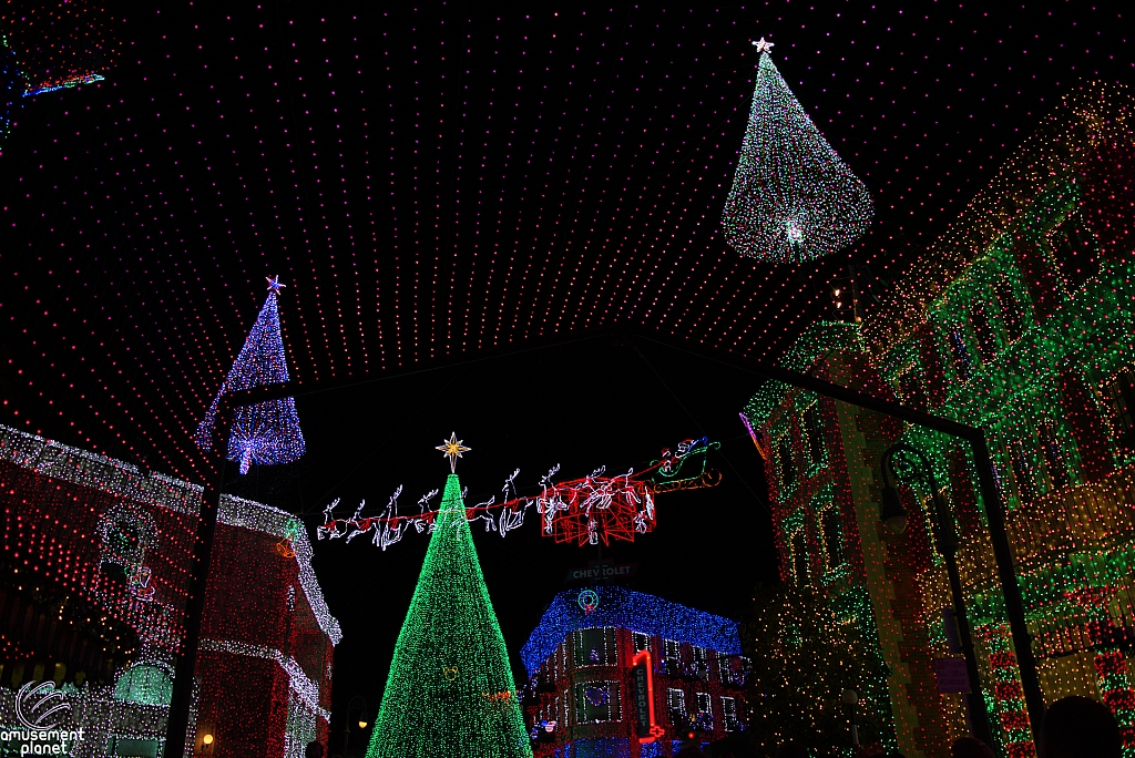 Osborne Family Spectacle of Dancing Lights