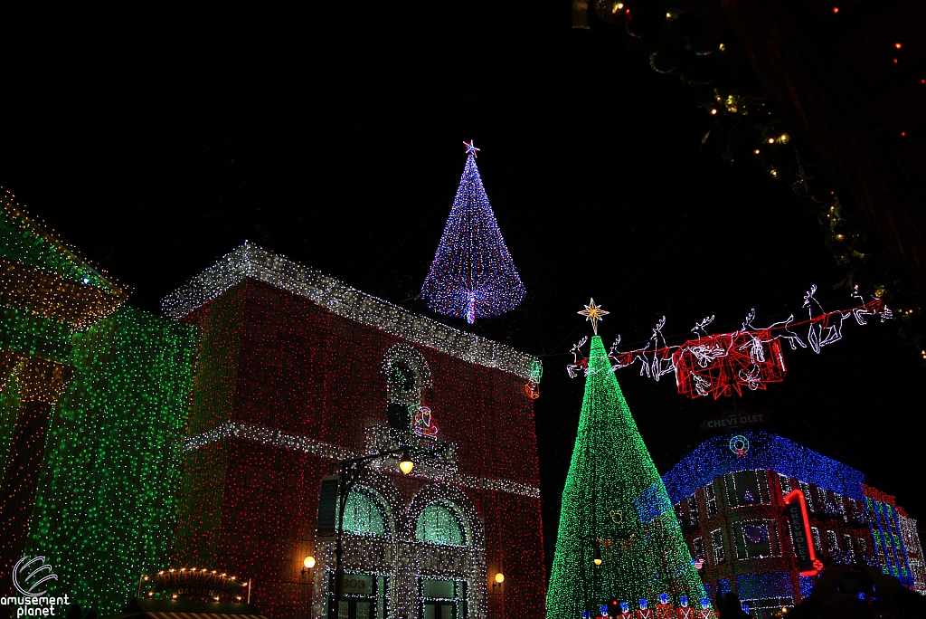 Osborne Family Spectacle of Dancing Lights