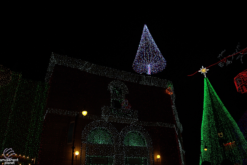 Osborne Family Spectacle of Dancing Lights