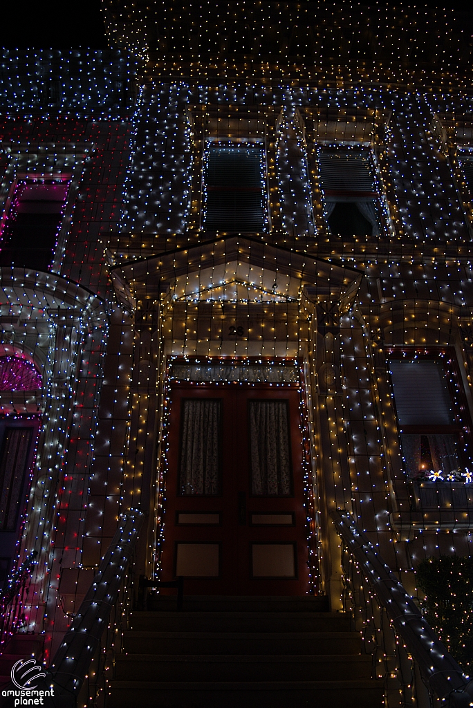 Osborne Family Spectacle of Dancing Lights