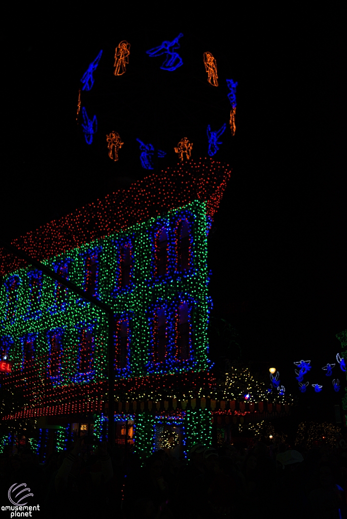 Osborne Family Spectacle of Dancing Lights