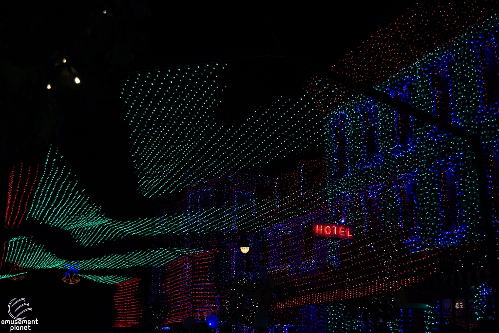 Osborne Family Spectacle of Dancing Lights