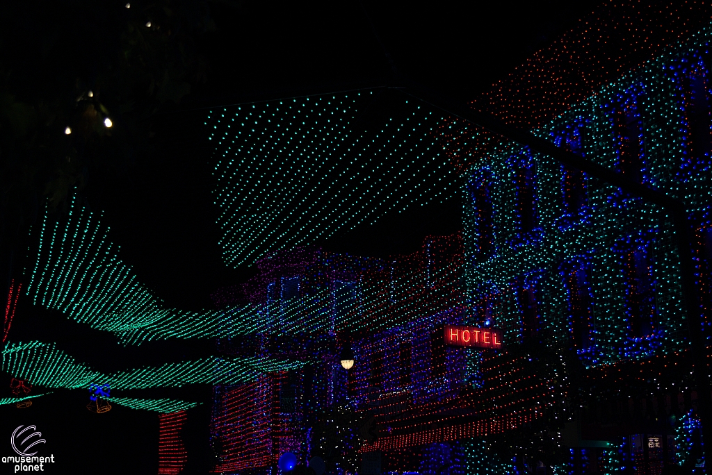 Osborne Family Spectacle of Dancing Lights