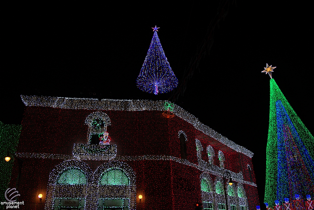 Osborne Family Spectacle of Dancing Lights