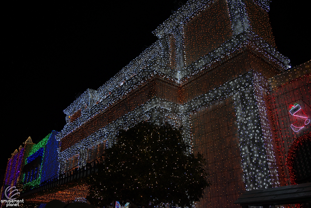Osborne Family Spectacle of Dancing Lights