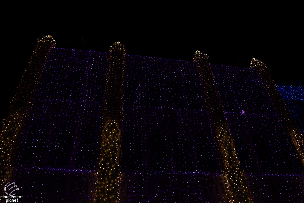 Osborne Family Spectacle of Dancing Lights