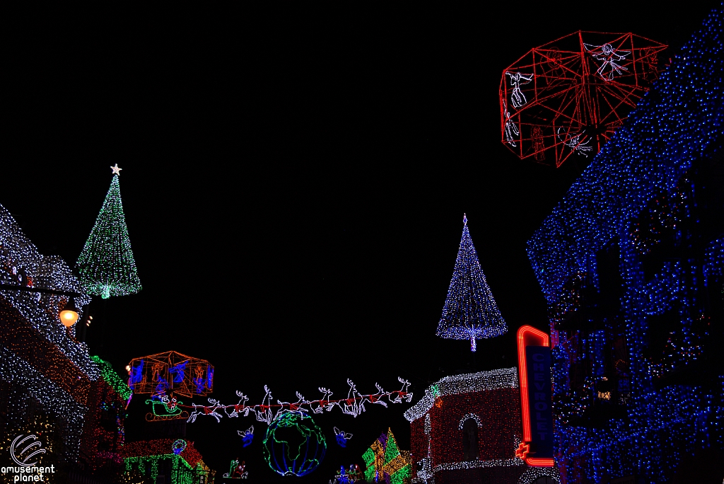 Osborne Family Spectacle of Dancing Lights