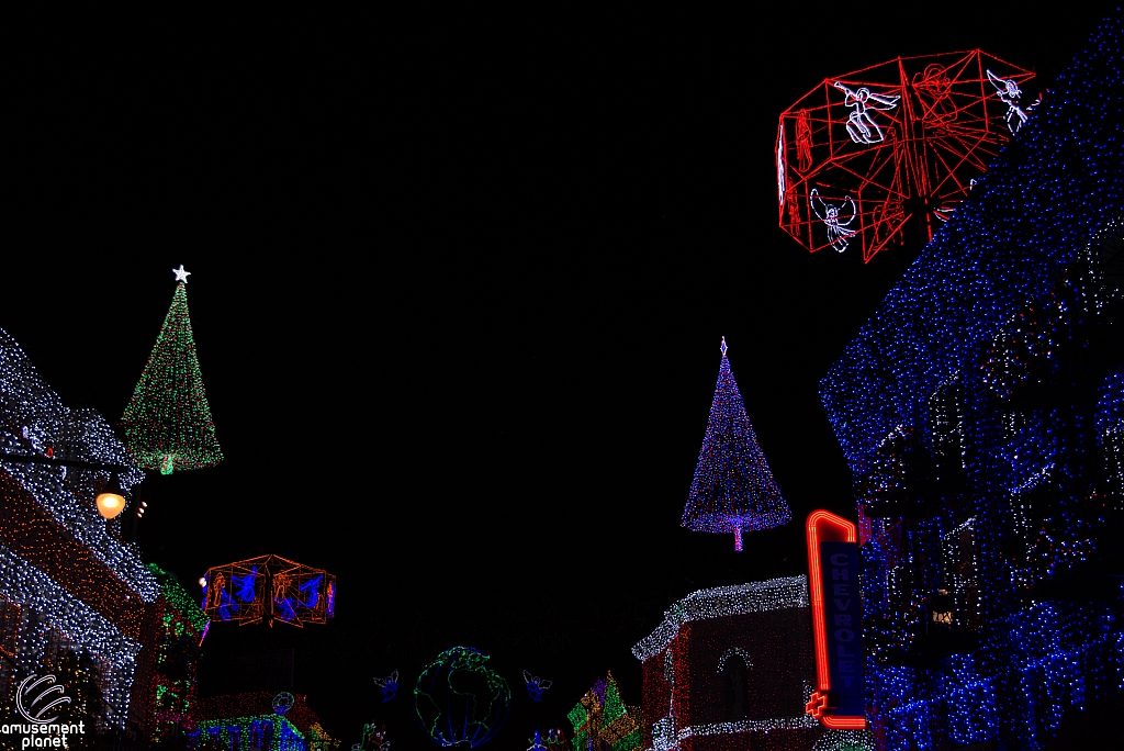 Osborne Family Spectacle of Dancing Lights