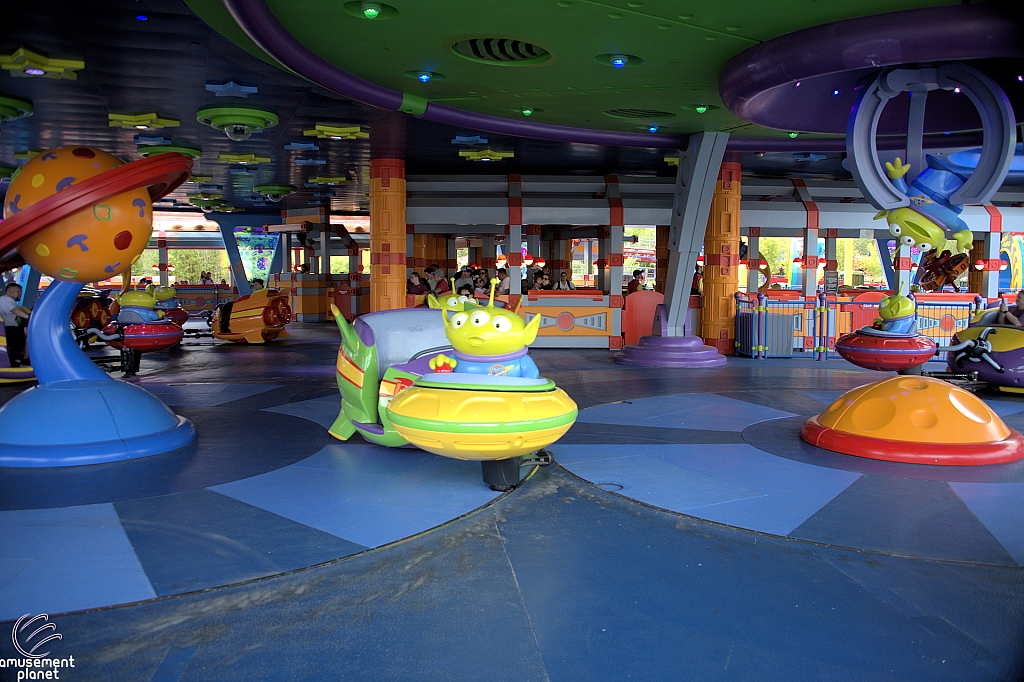 Alien Swirling Saucers