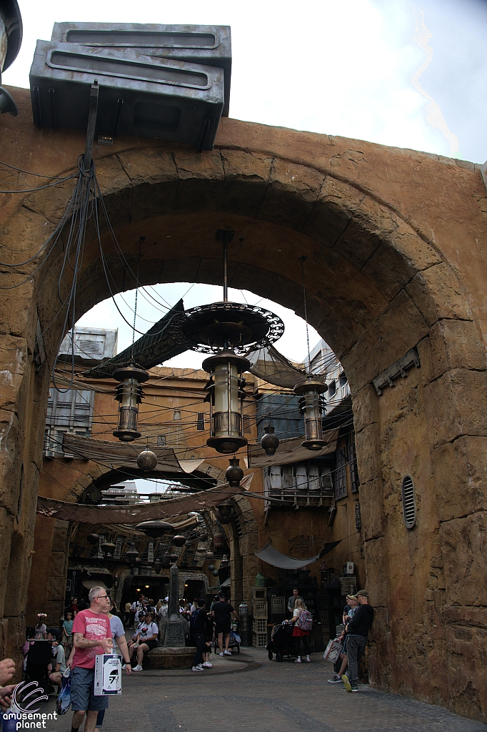 Star Wars: Galaxy's Edge