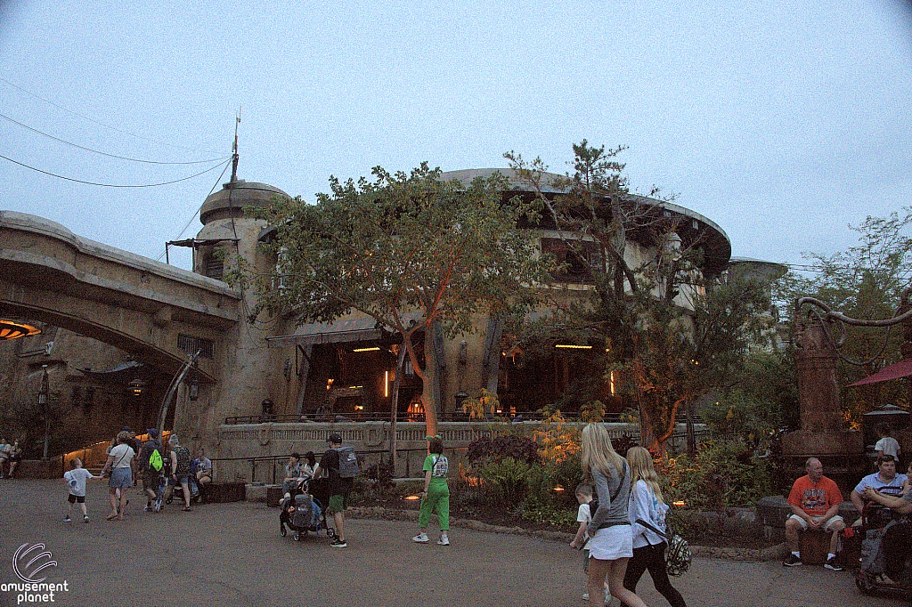 Star Wars: Galaxy's Edge