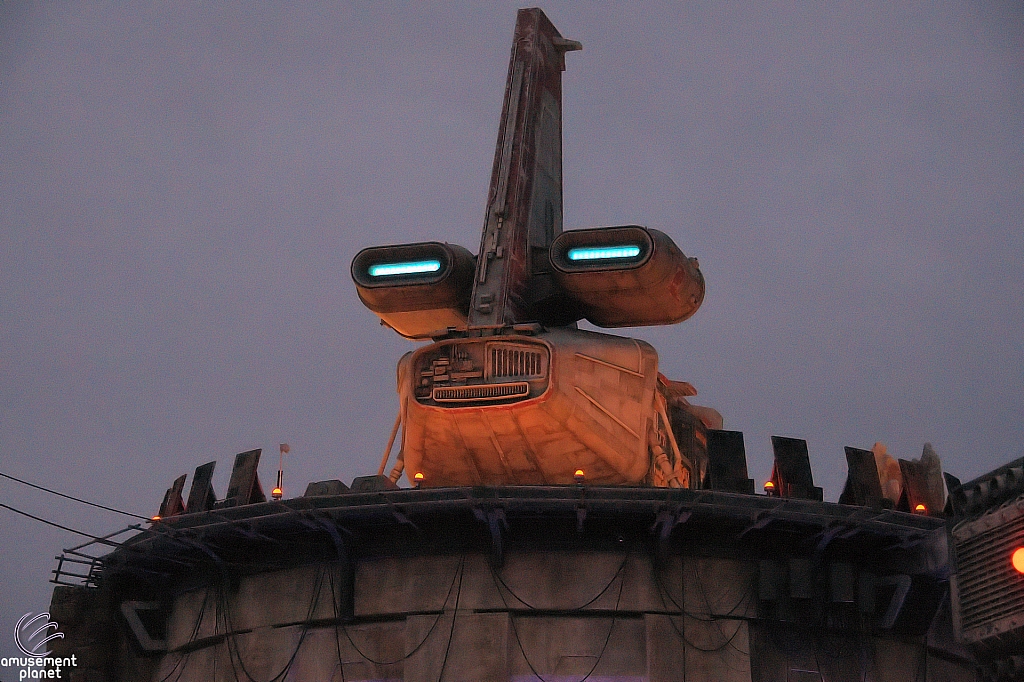 Star Wars: Galaxy's Edge
