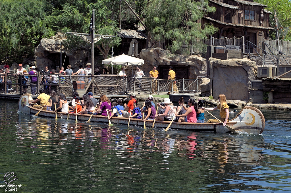 Davy Crockett Explorer Canoes