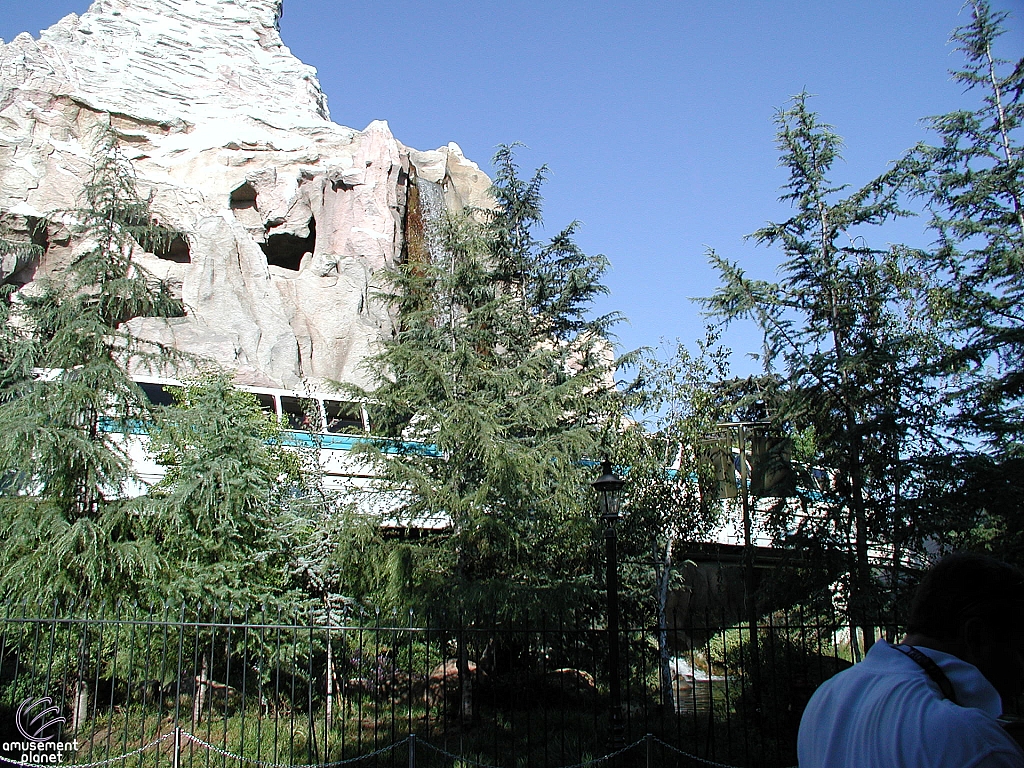 Disneyland Monorail