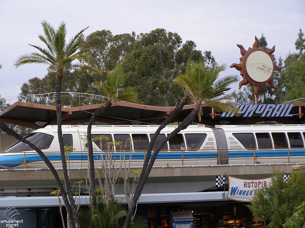 Disneyland Monorail