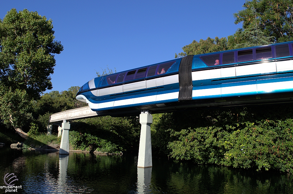 Disneyland Monorail