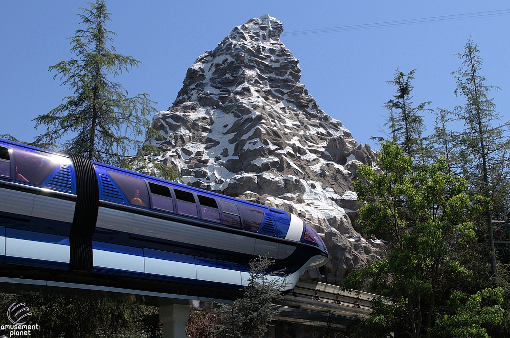 Disneyland Monorail