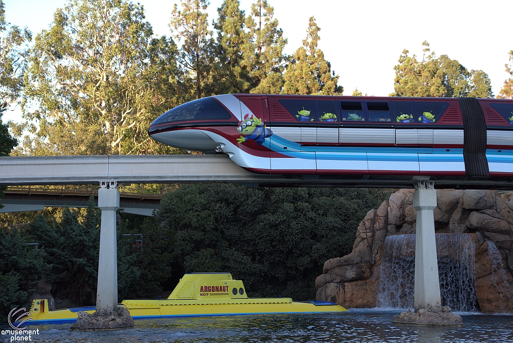 Disneyland Monorail