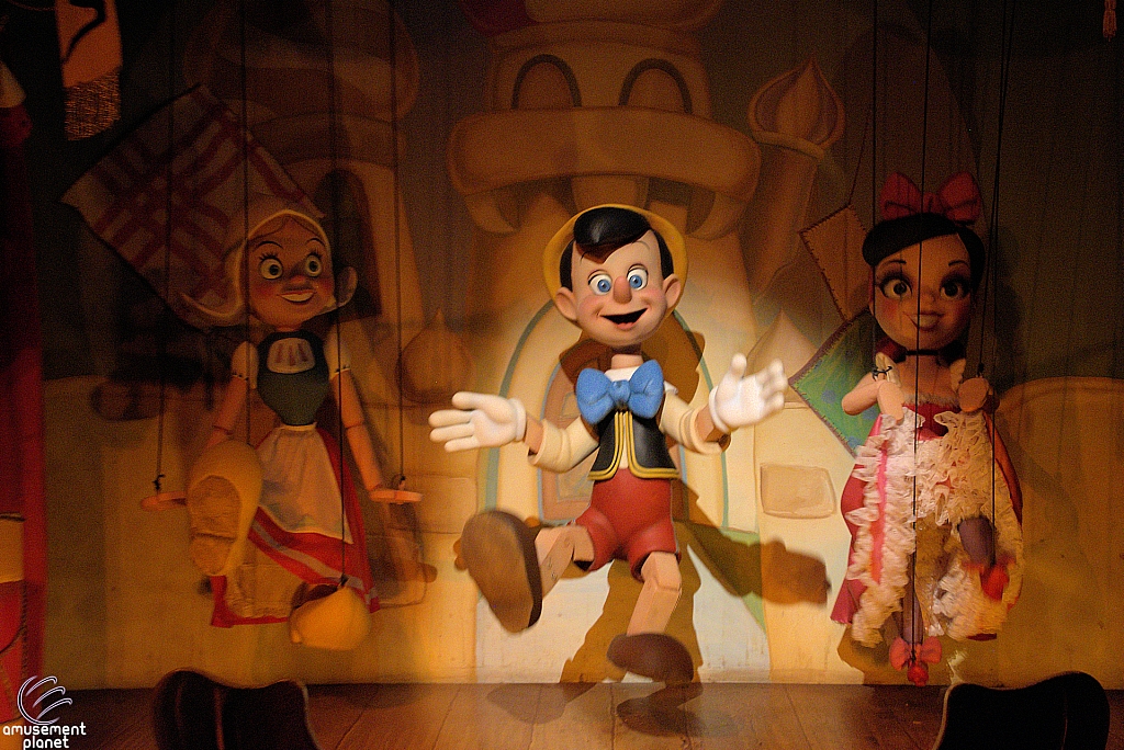 Pinocchio's Daring Journey