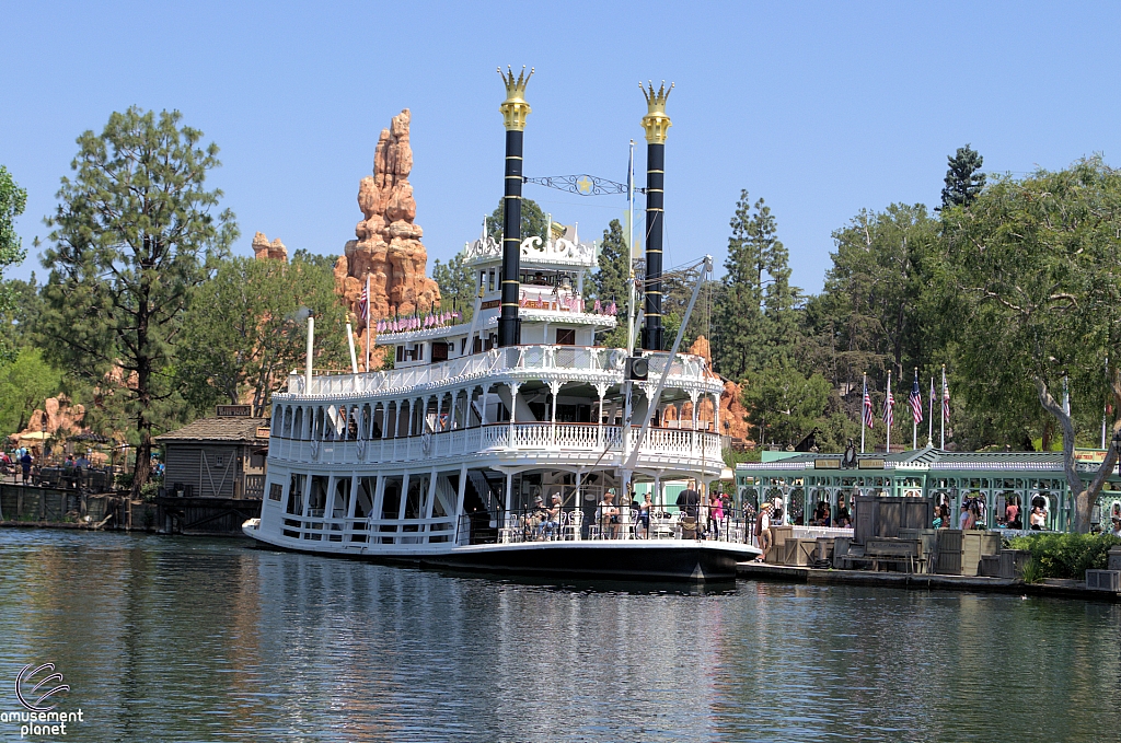 Mark Twain Riverboat