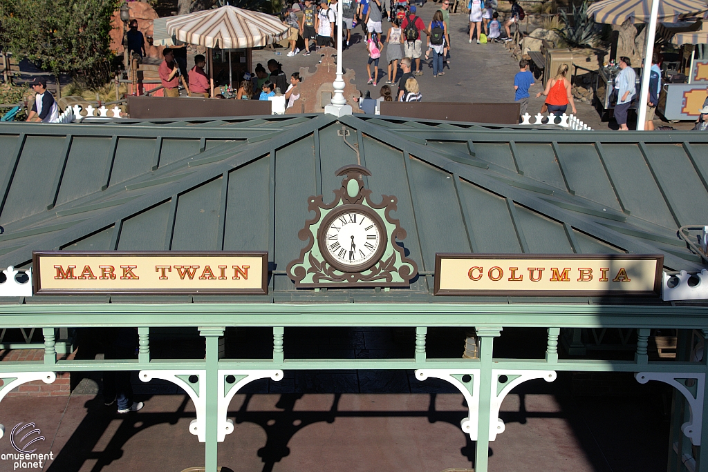 Mark Twain Riverboat