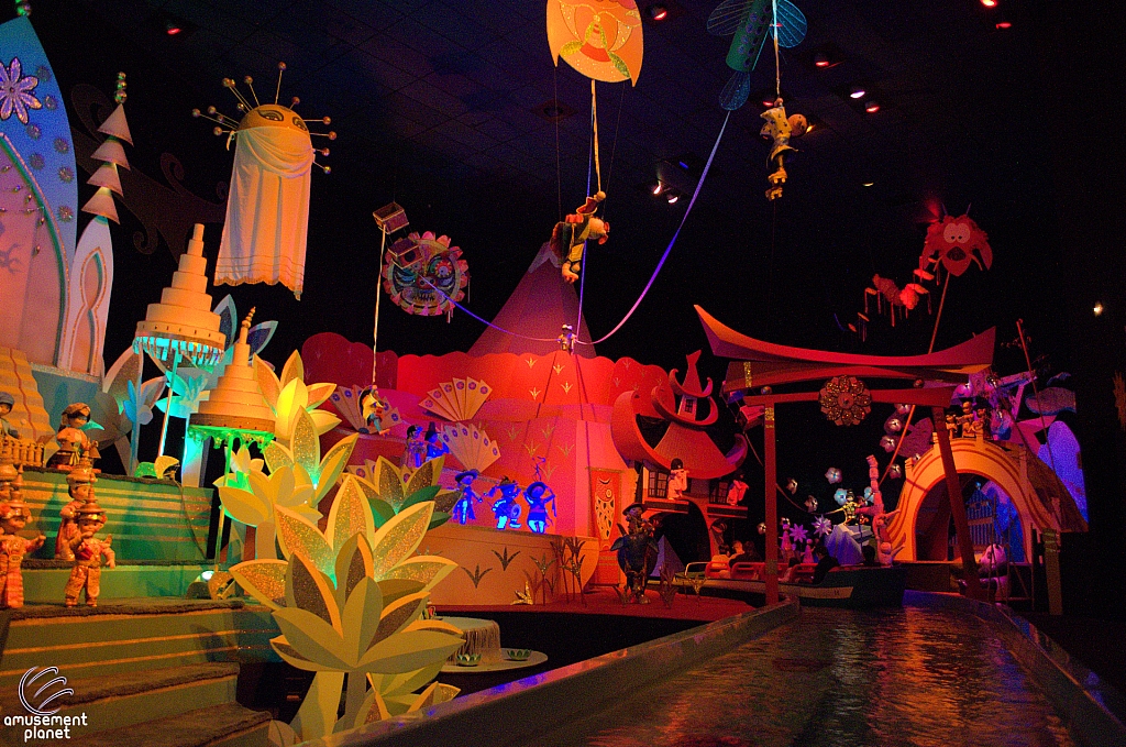 it's a small world