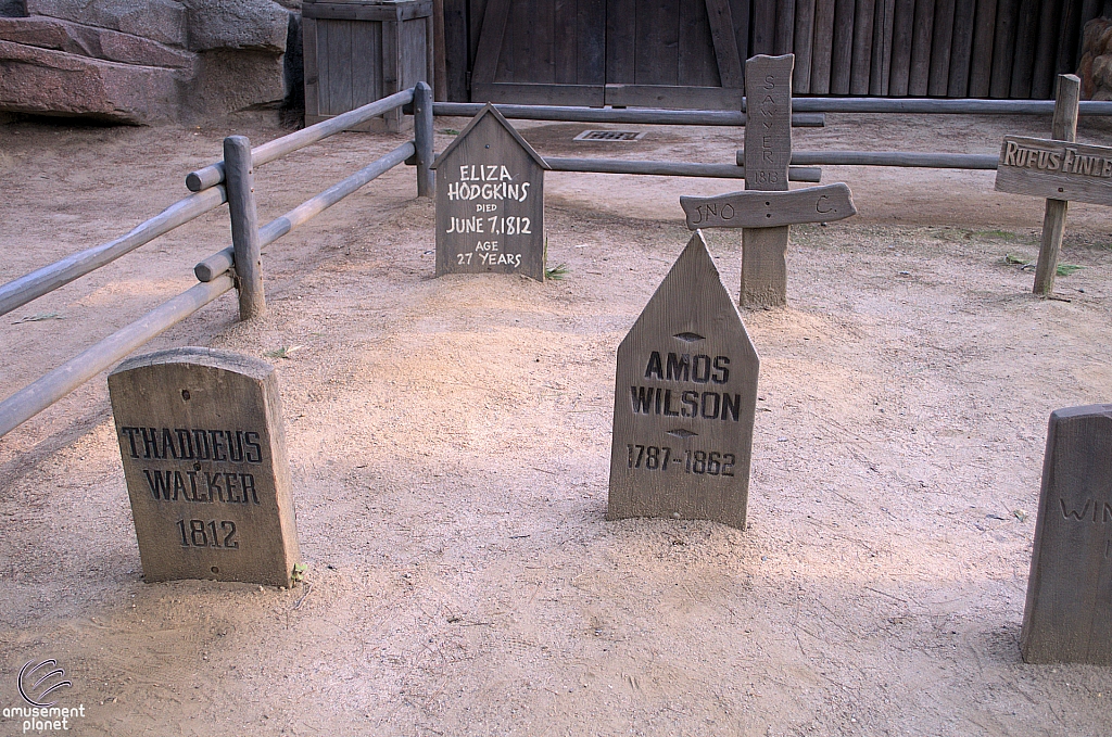 Pirate's Lair on Tom Sawyer Island