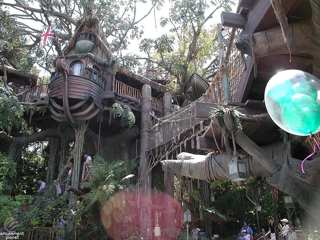 Adventureland Treehouse