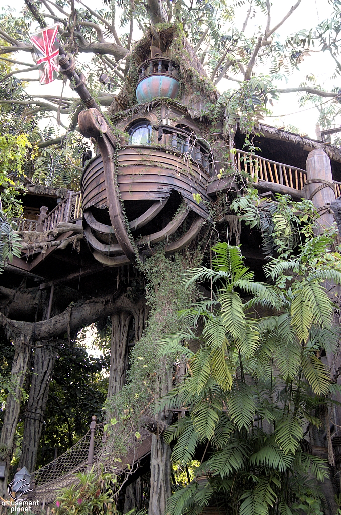 Adventureland Treehouse