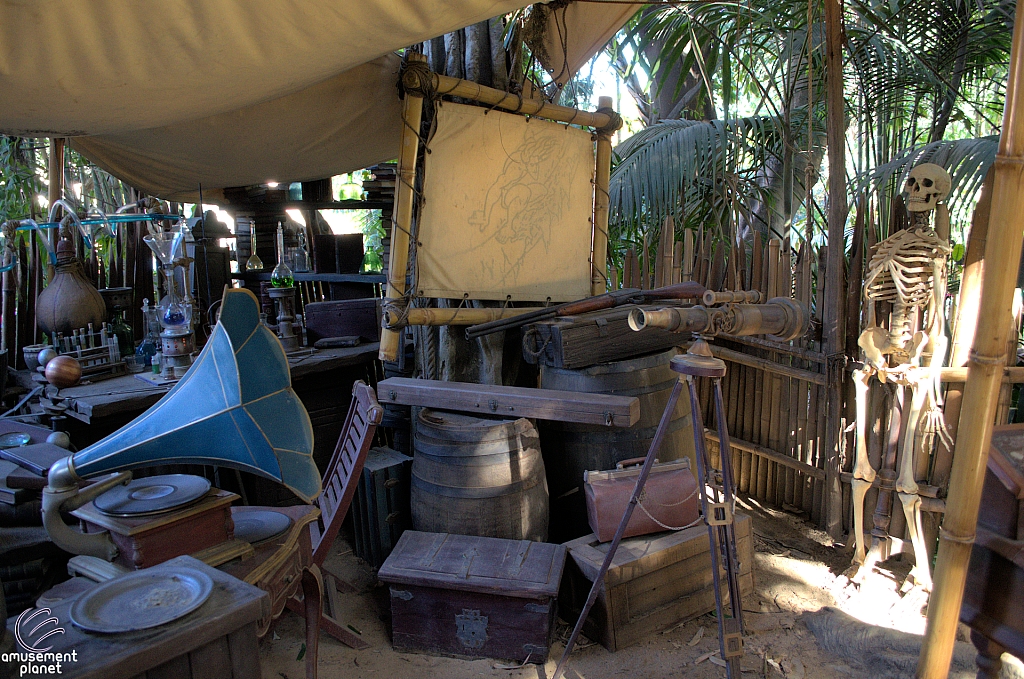 Adventureland Treehouse