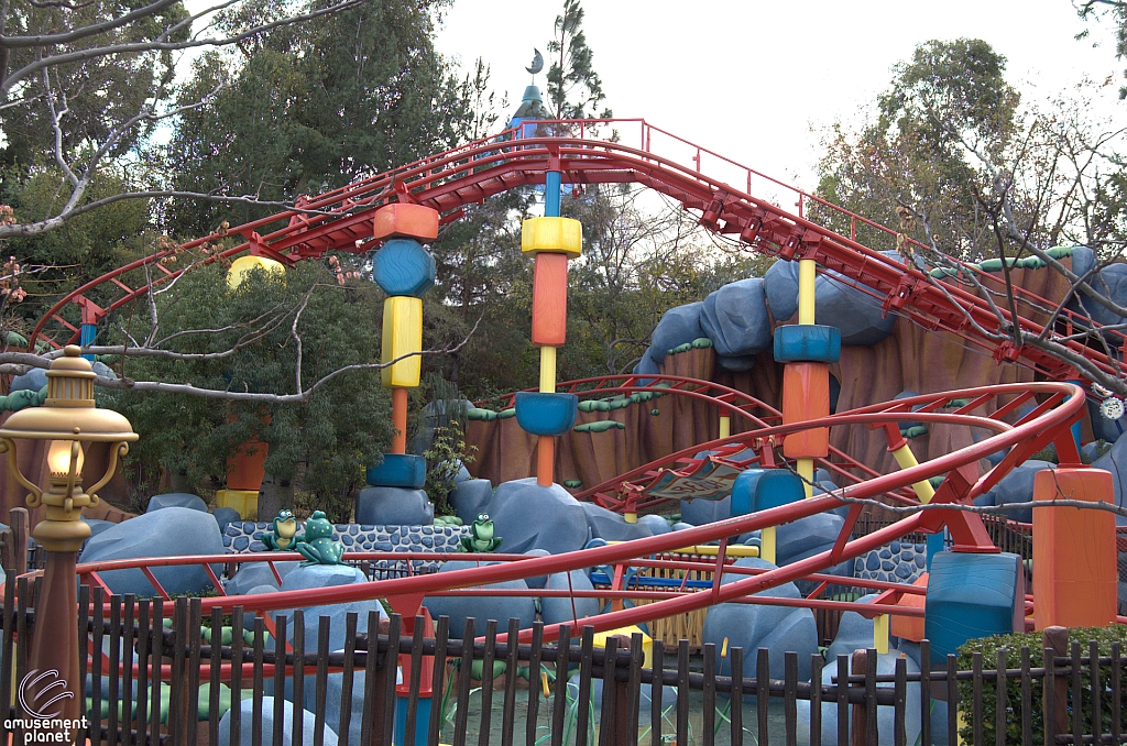 Chip & Dale’s Gadget Coaster
