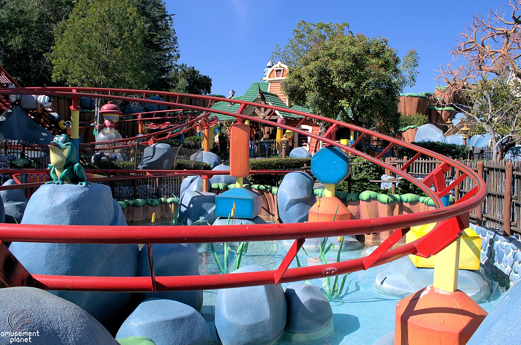 Chip & Dale’s Gadget Coaster