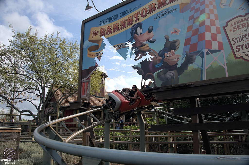 Barnstormer