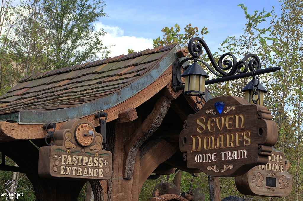 Seven Dwarfs Mine Train