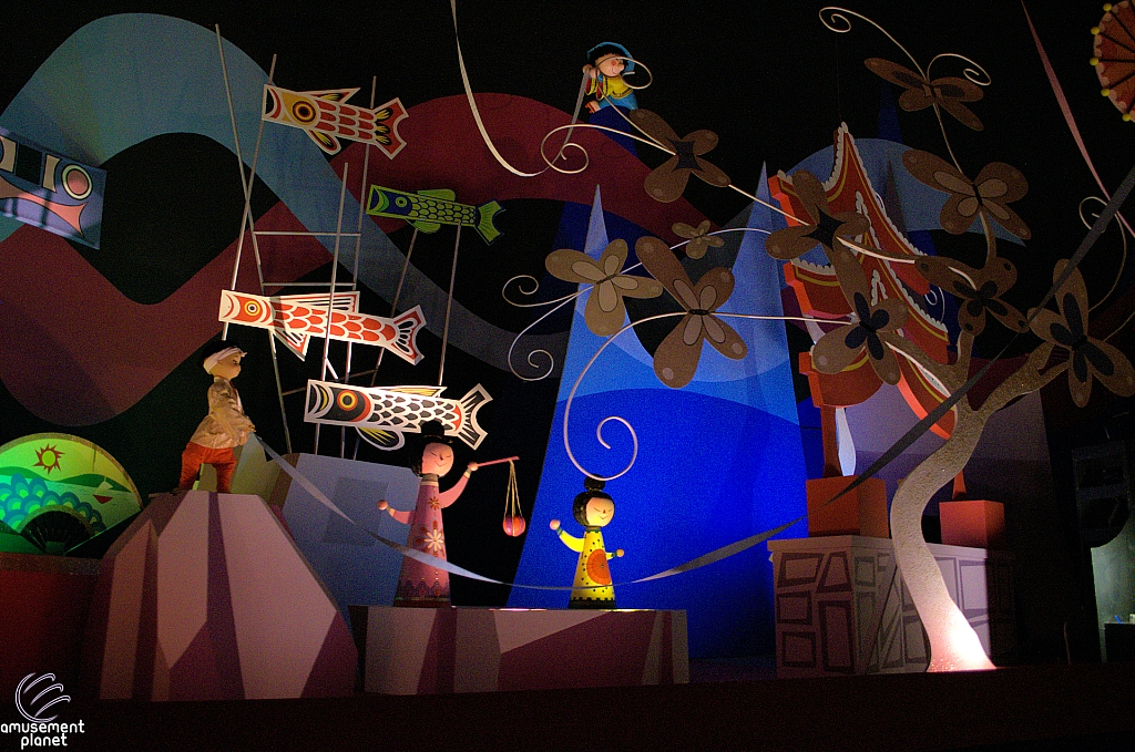 it's a small world