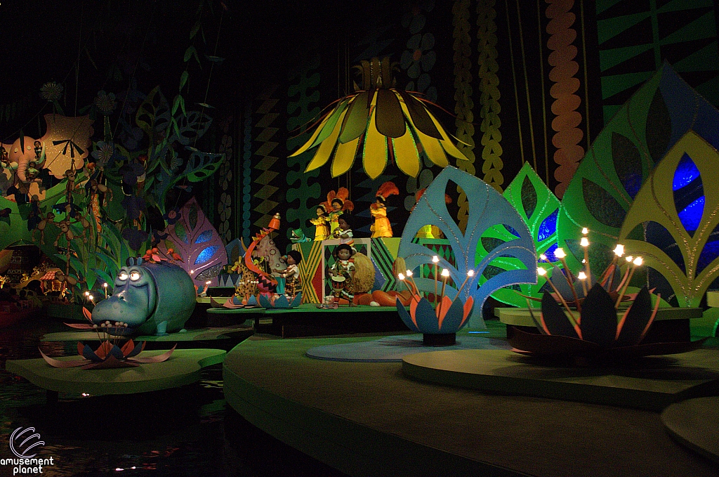 it's a small world