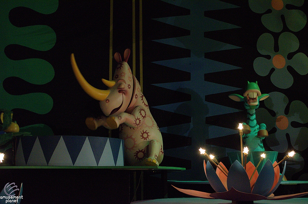 it's a small world