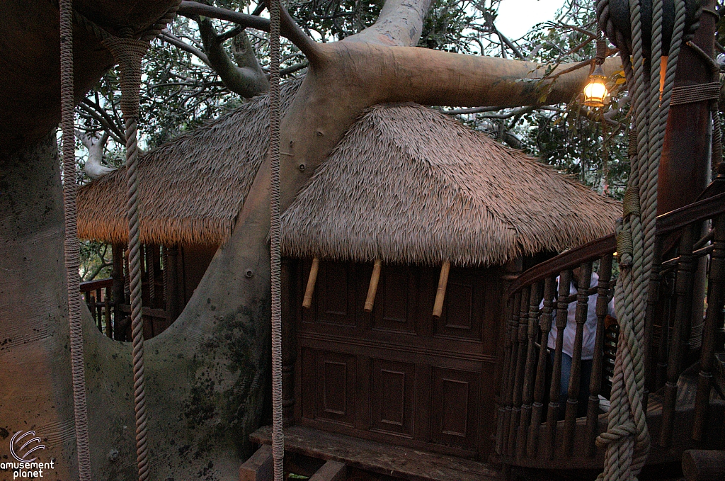 Swiss Family Treehouse