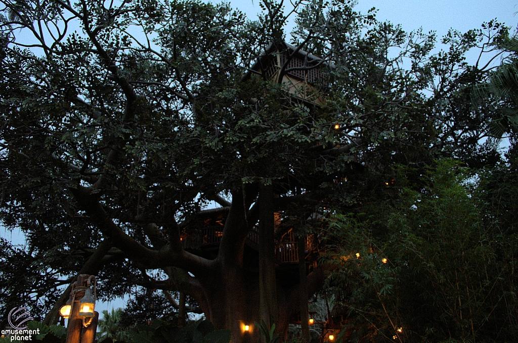 Swiss Family Treehouse