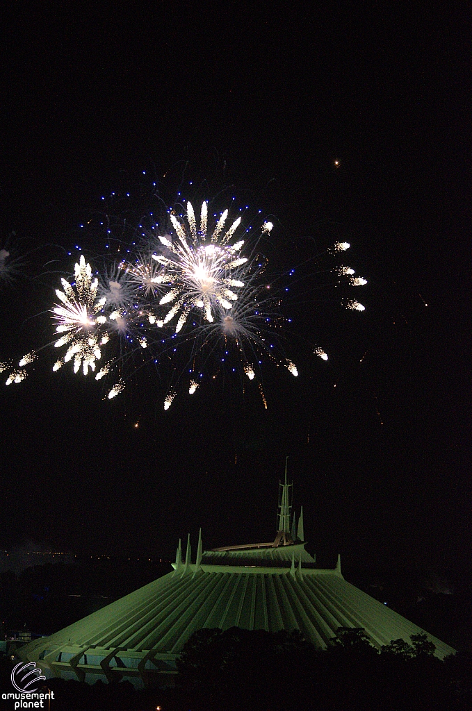 Wishes: A Magical Gathering of Disney Dreams