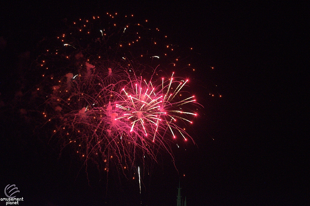 Wishes: A Magical Gathering of Disney Dreams