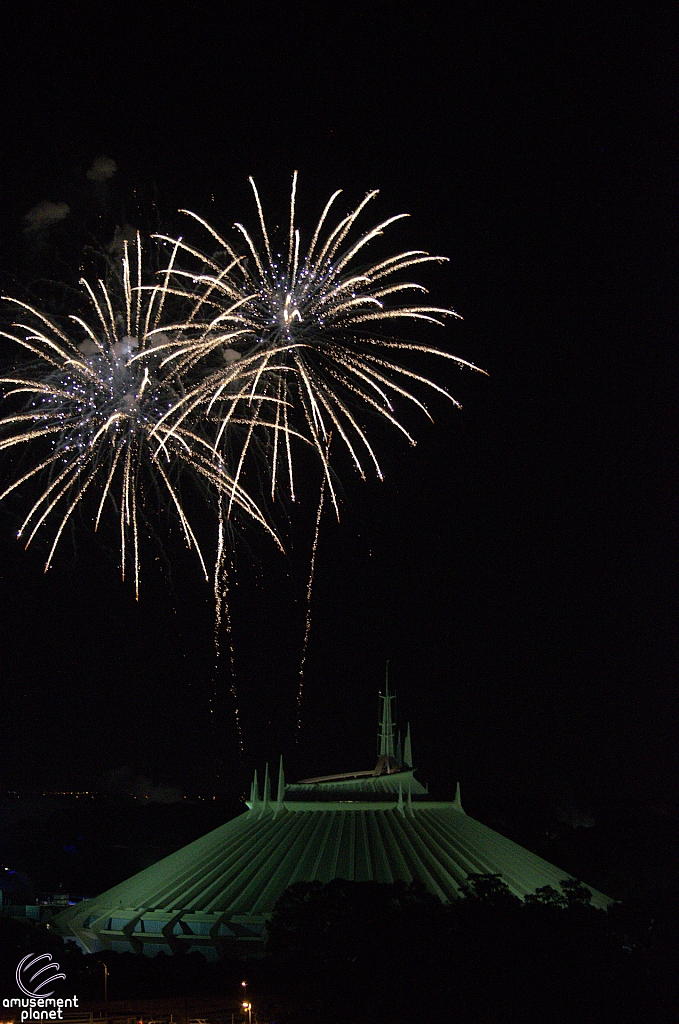 Wishes: A Magical Gathering of Disney Dreams