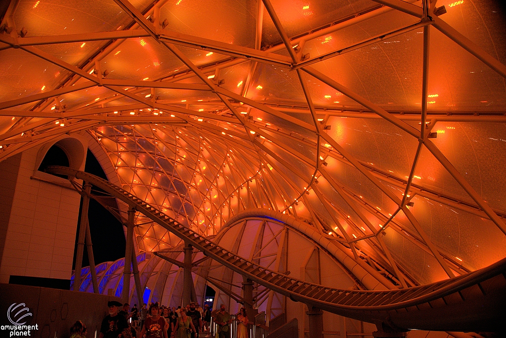 TRON Lightcycle / Run
