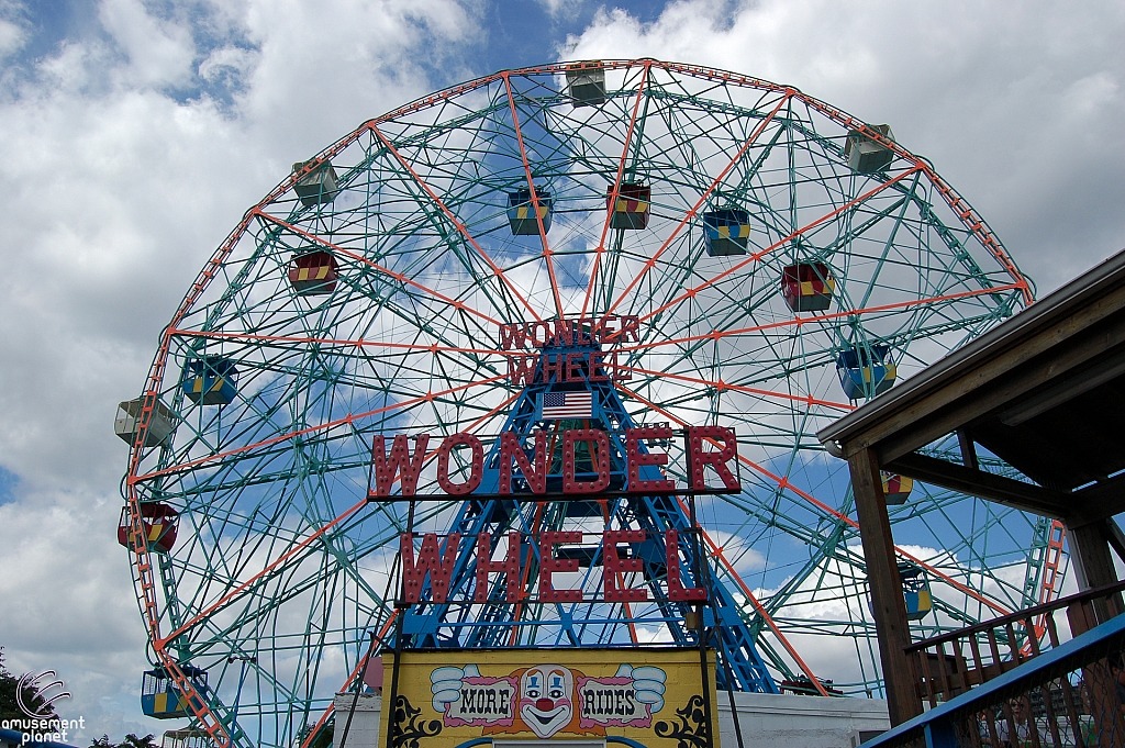 Wonder Wheel