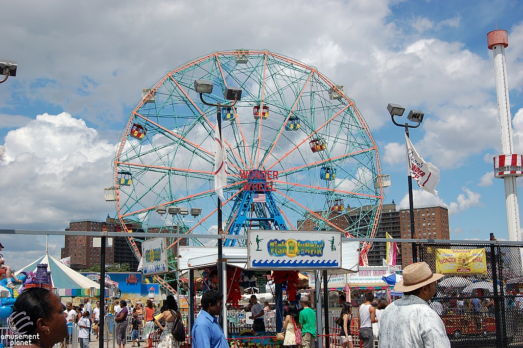 Wonder Wheel