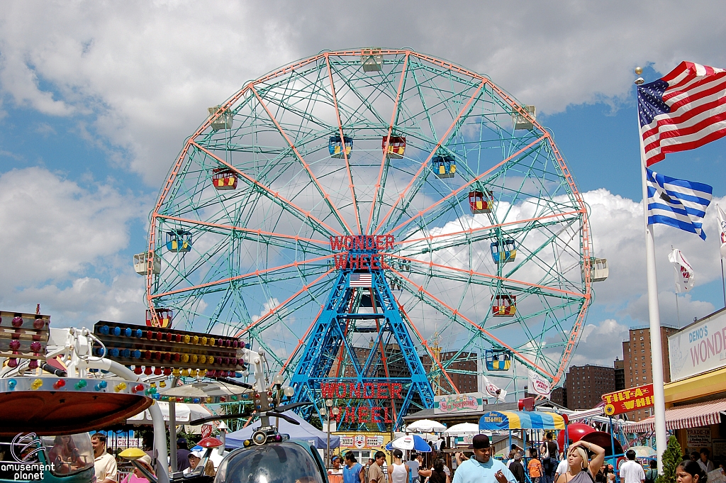 Wonder Wheel