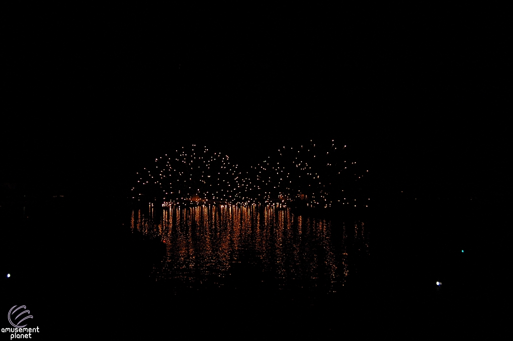 IllumiNations: Reflections of Earth