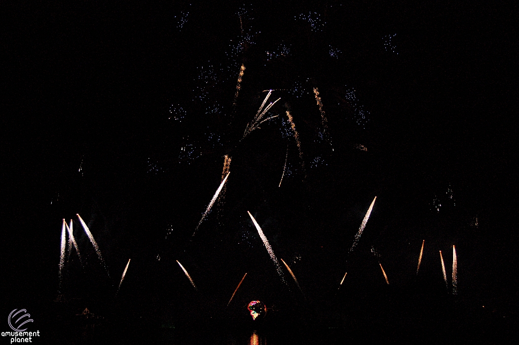 IllumiNations: Reflections of Earth