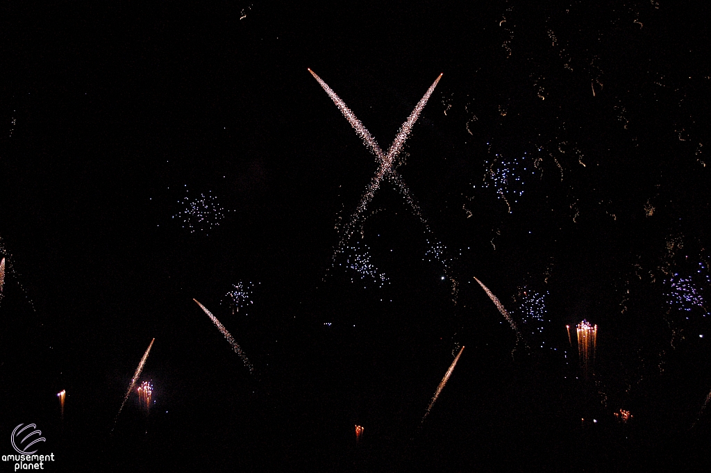 IllumiNations: Reflections of Earth