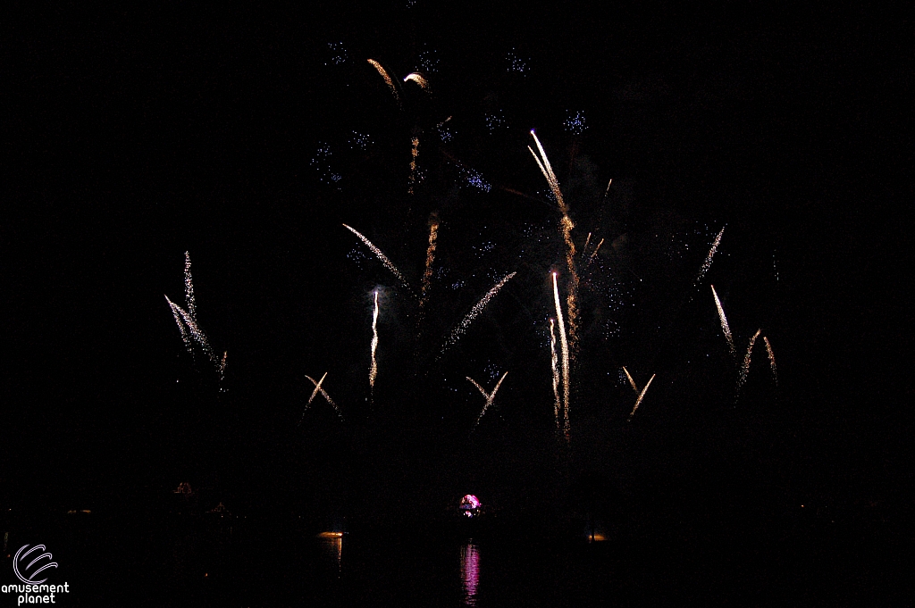 IllumiNations: Reflections of Earth